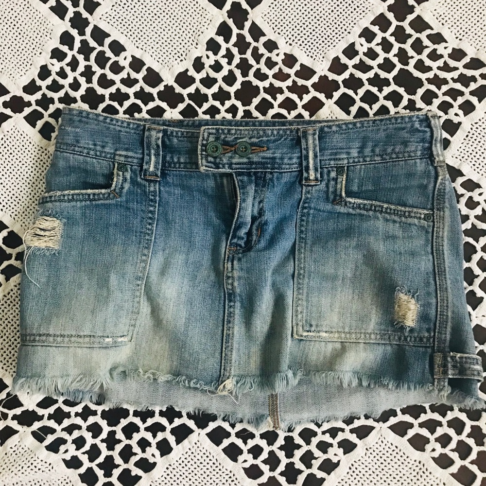 DONATED - Abercrombie & Fitch Denim Skirt (2)